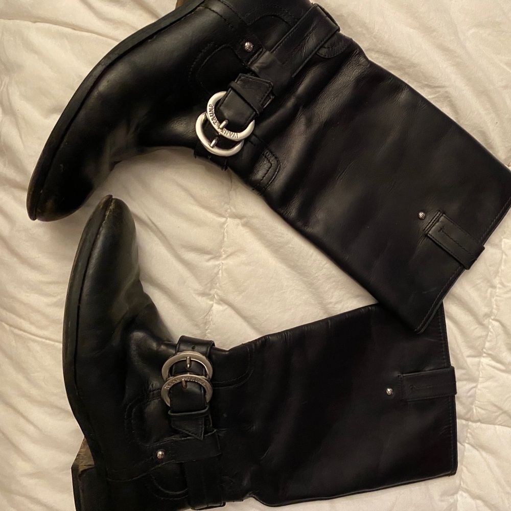 Women’s leather black boots